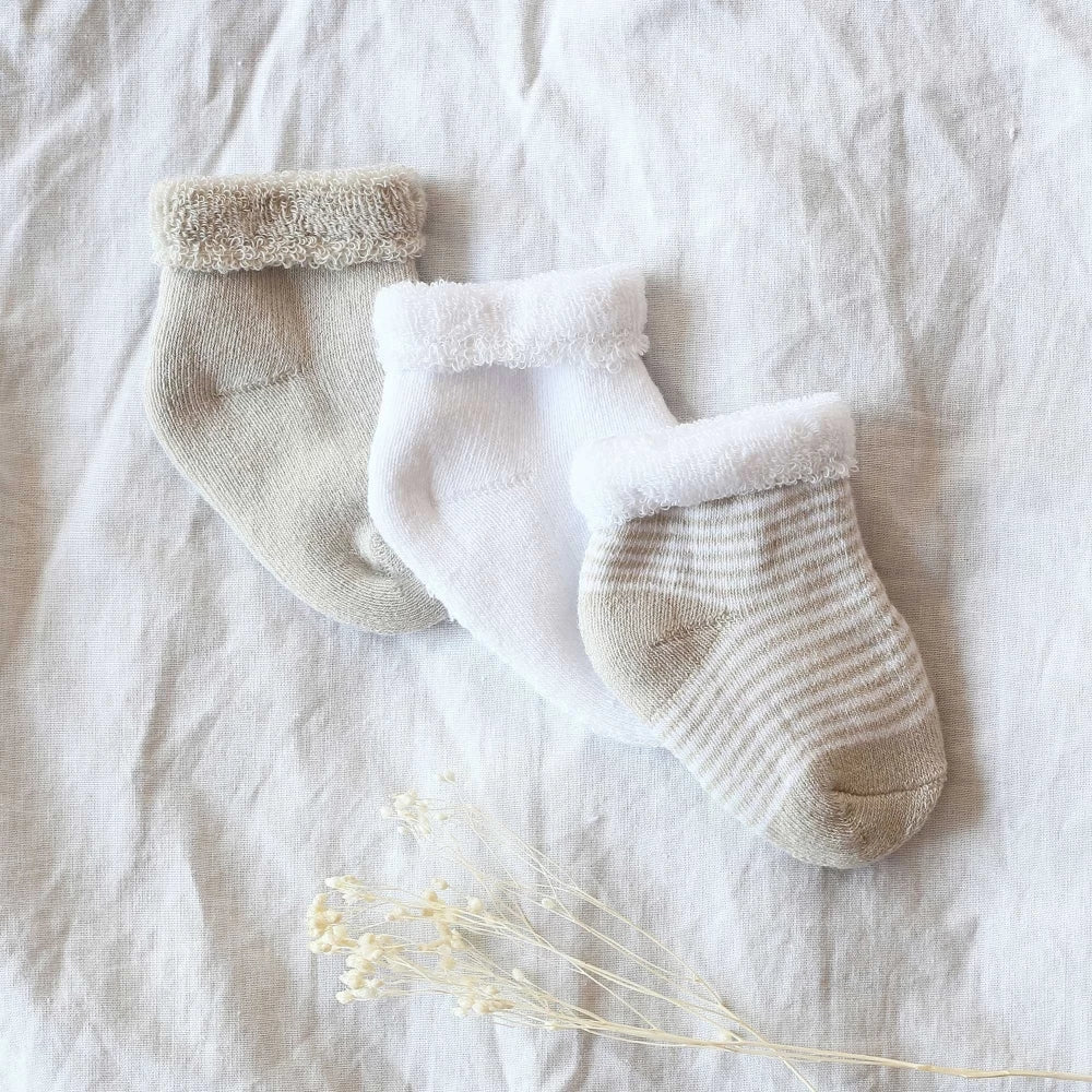 Socken 0-3 Monate: beige,weiß