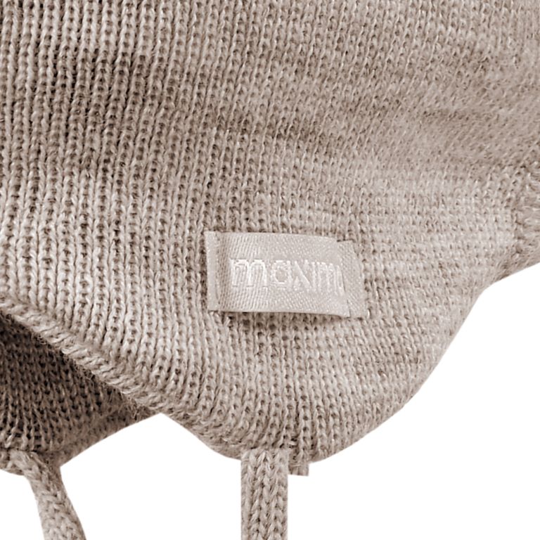 Babystrickmütze zum binden braun