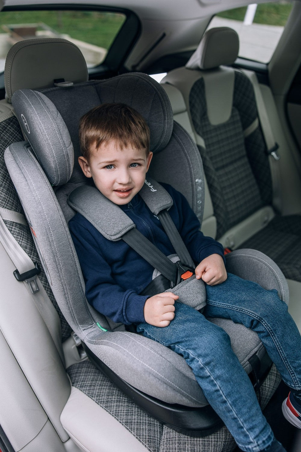 Autositz: Sierra schwarz