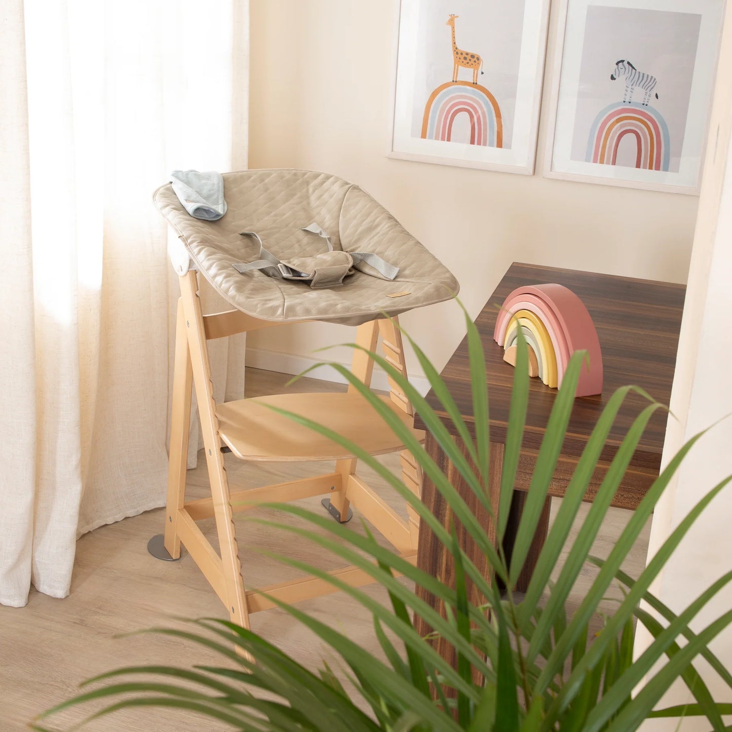 Hochstuhl 2 in 1: Holz,braun/beige