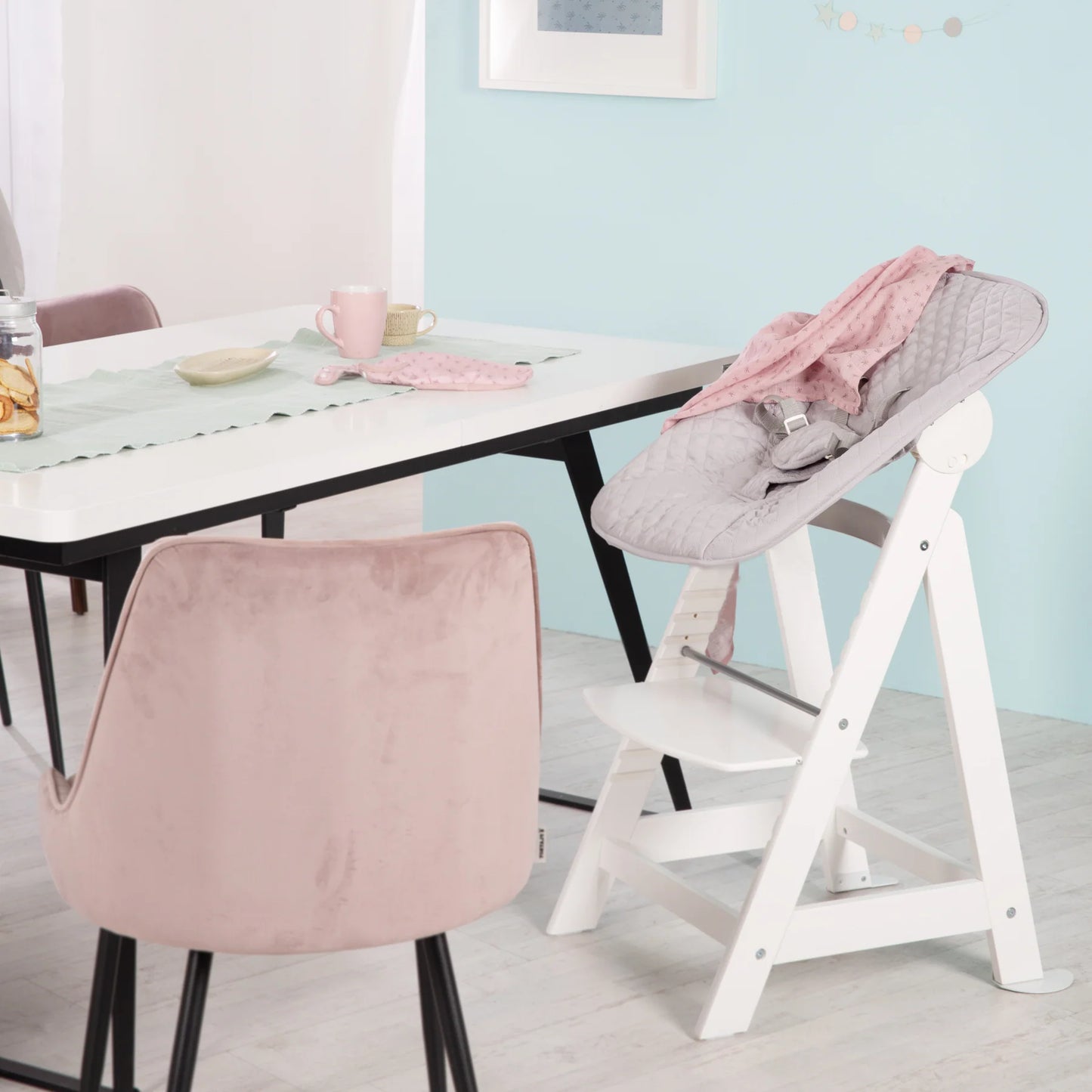 Treppenhochstuhl 2 in 1: grau,weiß reserviert für Geburtsliste #411992