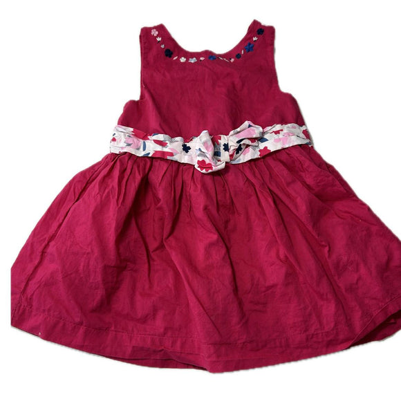 Kleid Gr 92