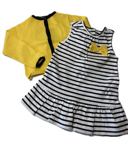 Set: Strickjacke und Kleid Gr 98