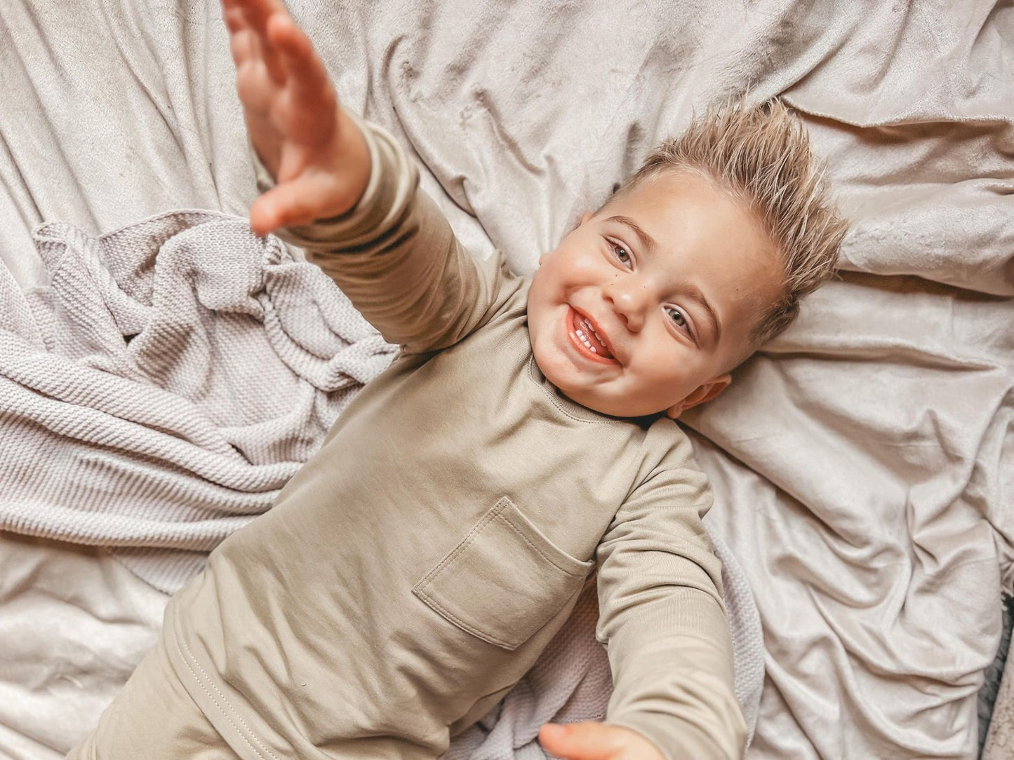 Sweatpullover: olive